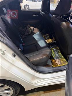 تۆیۆتا کۆرۆلا